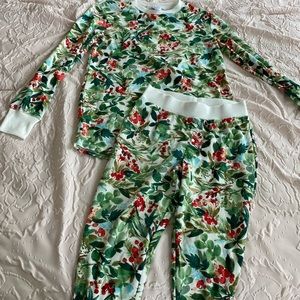 NWT Stars Above XS Pj Set